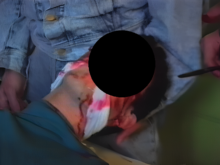 Film d'horreur très violent/scènes de torture - 3 psychopaths/psychopathes est un film très gore et érotique - Disponible en streaming et DVD.