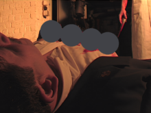 Film avec scènes violentes/sanglantes et séquences érotiques/sexys - Ce film d'horreur est obscure et raconte une histoire dramatique - Vacuum Killer disponible en streaming gratuitement (AVOD).