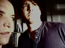 Film avec désastres imminent apocalyptique/fin du monde - Un film d'horreur qui fait vraiment peur - Sombre/lugubre (dans un bunker), le film Pourquoi nous ! fait peur.