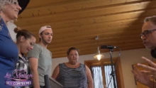 Chanson Le clash des compromis de la téléréalité La maison des comrpomis disponible en streaming - Clip house cool à écouter.